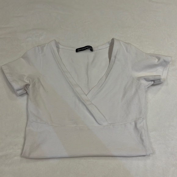 CROP TOP - Picture 1 of 2